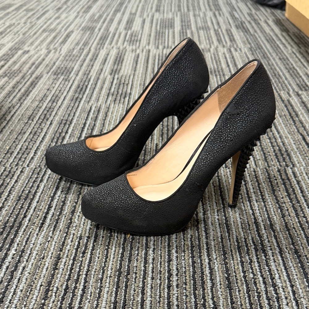 INC International Concepts Black Textured Heels